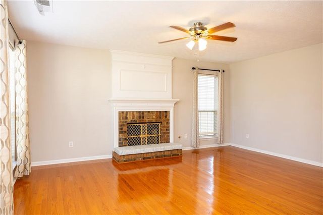 5079 Newpark Drive NW, Acworth, GA 30101