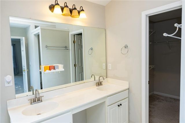 5079 Newpark Drive NW, Acworth, GA 30101