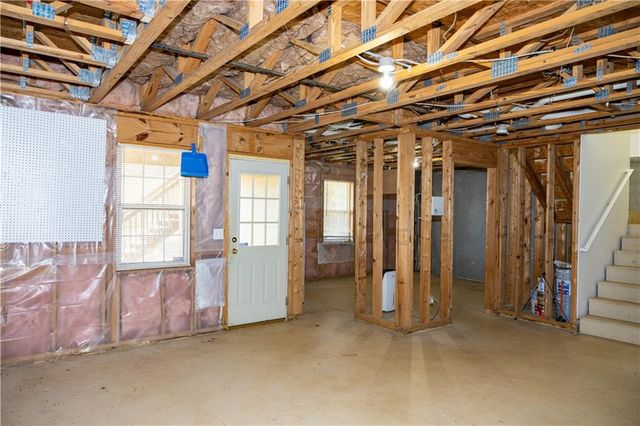 5079 Newpark Drive NW, Acworth, GA 30101