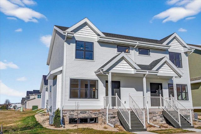 2807 Crinkle Root Drive, Fitchburg, WI 53711