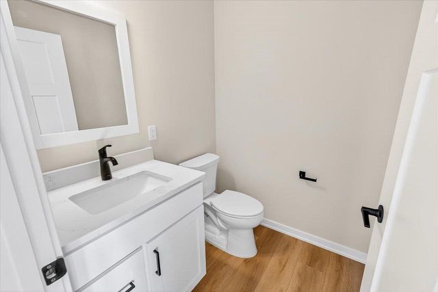 2807 Crinkle Root Drive, Fitchburg, WI 53711