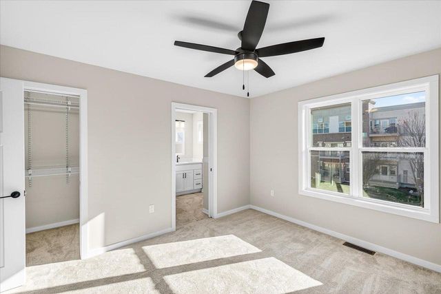 2807 Crinkle Root Drive, Fitchburg, WI 53711