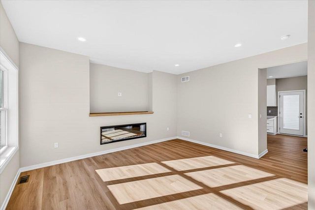 2807 Crinkle Root Drive, Fitchburg, WI 53711