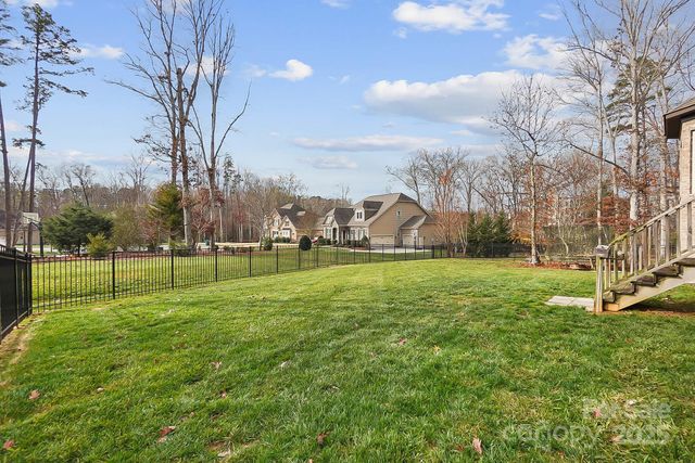 1419 Vickery Drive, Matthews, NC 28104