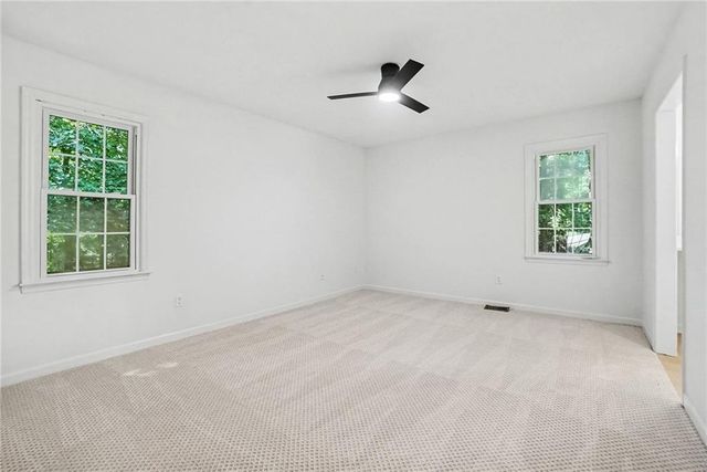 880 Faye Drive NW, Kennesaw, GA 30144