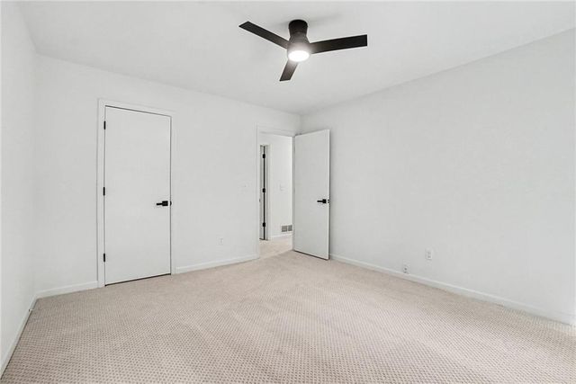 880 Faye Drive NW, Kennesaw, GA 30144
