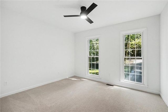 880 Faye Drive NW, Kennesaw, GA 30144