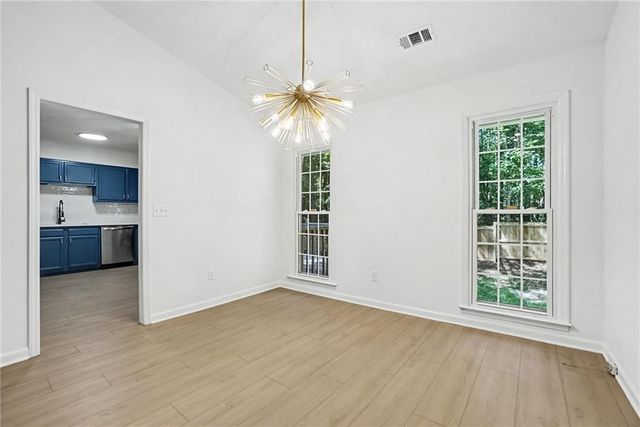 880 Faye Drive NW, Kennesaw, GA 30144