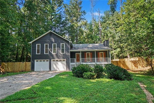 880 Faye Drive NW, Kennesaw, GA 30144