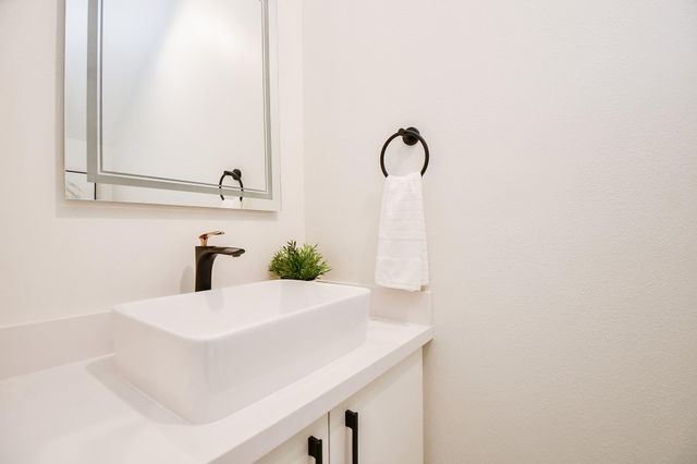 5819 Outer Banks St Street, Houston, TX 77091