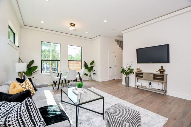 5819 Outer Banks St Street, Houston, TX 77091