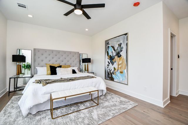 5819 Outer Banks St Street, Houston, TX 77091