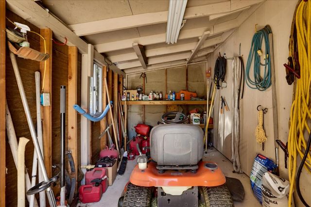 665 Gladycon Rd, Colfax, CA 95713