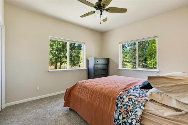 665 Gladycon Rd, Colfax, CA 95713