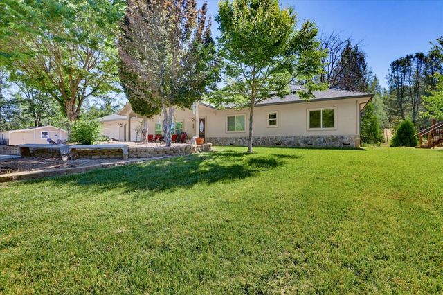 665 Gladycon Rd, Colfax, CA 95713