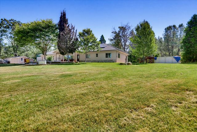 665 Gladycon Rd, Colfax, CA 95713