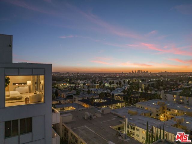 7135 Hollywood Boulevard PHW, Los Angeles, CA 90046