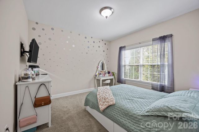 3 Dreambird Drive, Leicester, NC 28748