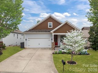 3 Dreambird Drive, Leicester, NC 28748