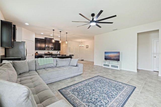 7533 LANTERN PARK AVENUE, Apollo Beach, FL 33572