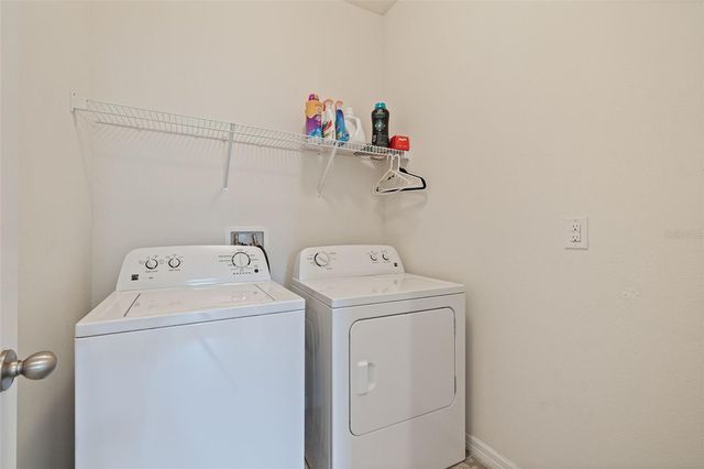 7533 LANTERN PARK AVENUE, Apollo Beach, FL 33572