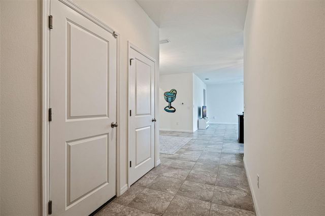 7533 LANTERN PARK AVENUE, Apollo Beach, FL 33572