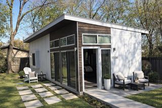 1155 Perry RD B, Austin, TX 78721