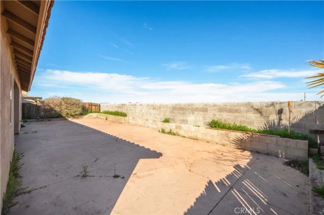 13229 Great Falls, Victorville, CA 92395