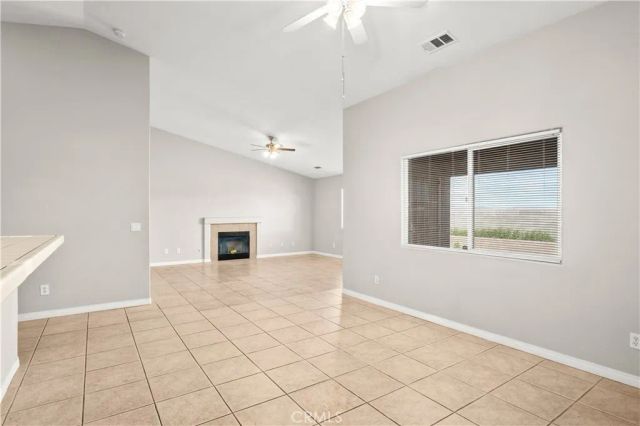 13229 Great Falls, Victorville, CA 92395