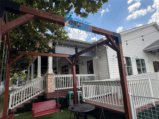 1712 Bevis Street, Houston, TX 77008