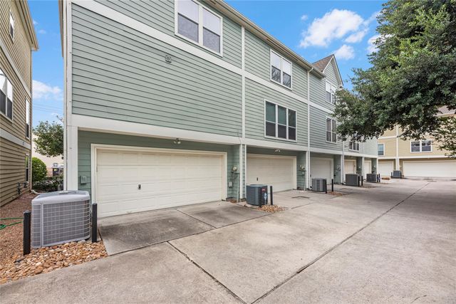 1712 Bevis Street, Houston, TX 77008