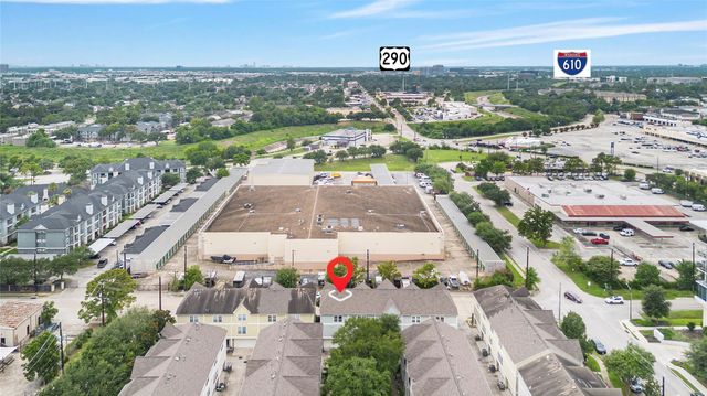 1712 Bevis Street, Houston, TX 77008