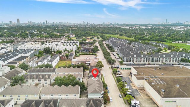 1712 Bevis Street, Houston, TX 77008