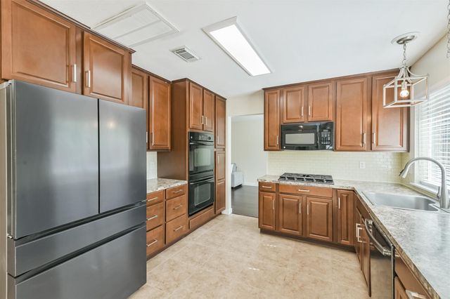 10215 Tablerock Drive, Houston, TX 77064