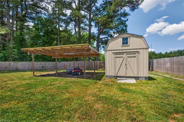 26 N Court ST, Windsor, VA 23487