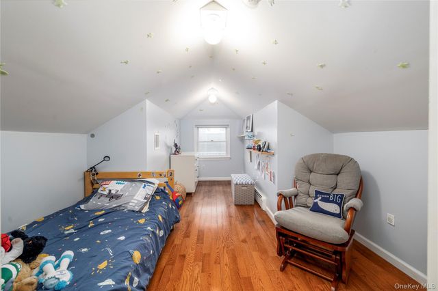 3016 Roxbury Road, Oceanside, NY 11572