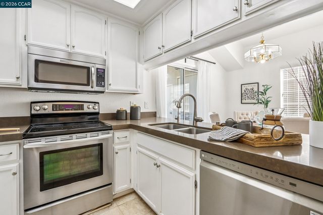 108 Arbor Way, Milpitas, CA 95035