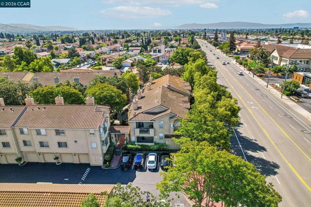 108 Arbor Way, Milpitas, CA 95035