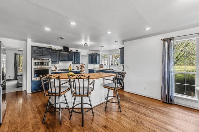 1587 County Road 1105, Crockett, TX 75835