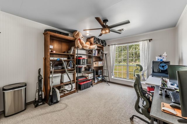 1587 County Road 1105, Crockett, TX 75835