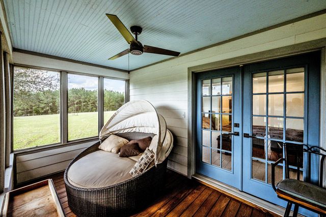 1587 County Road 1105, Crockett, TX 75835