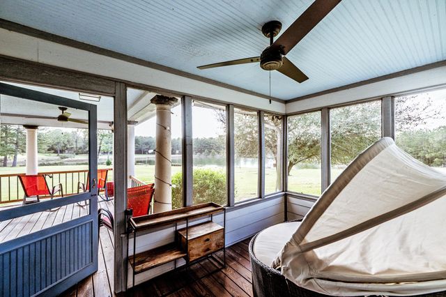 1587 County Road 1105, Crockett, TX 75835