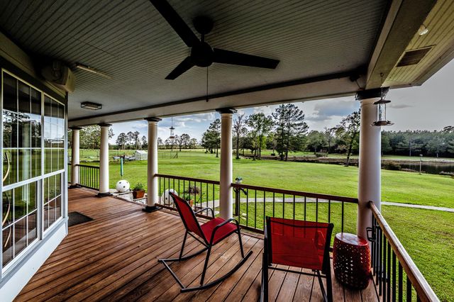 1587 County Road 1105, Crockett, TX 75835