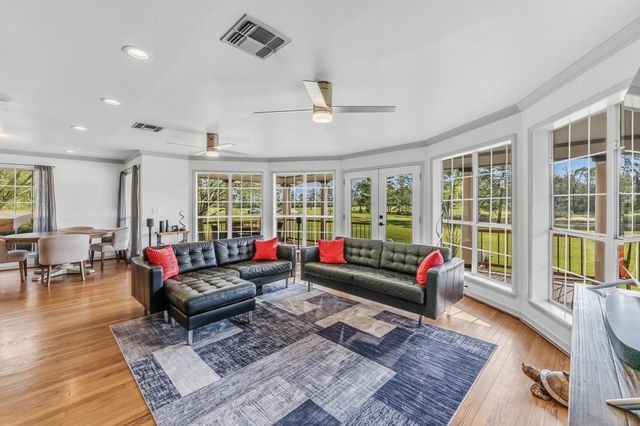 1587 County Road 1105, Crockett, TX 75835