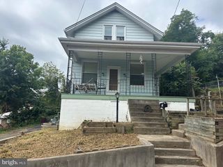 16 LOCUST ST, Cumberland, MD 21502