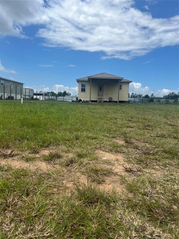 1243 Road 5263, Cleveland, TX 77327