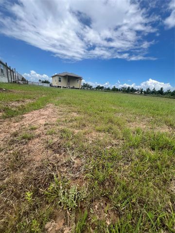 1243 Road 5263, Cleveland, TX 77327