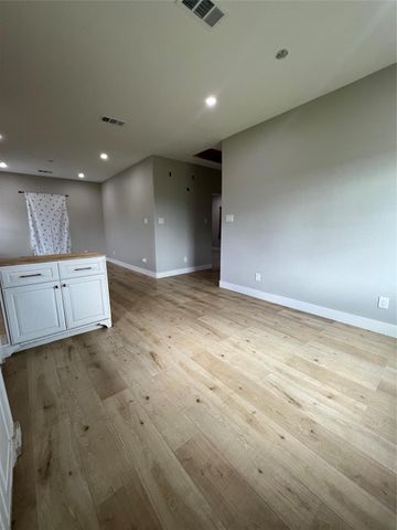 1243 Road 5263, Cleveland, TX 77327