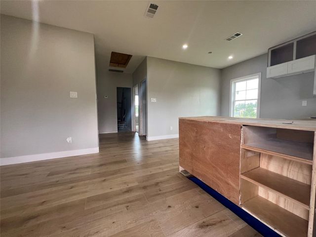 1243 Road 5263, Cleveland, TX 77327