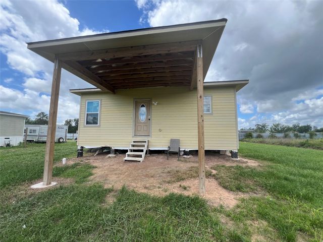 1243 Road 5263, Cleveland, TX 77327